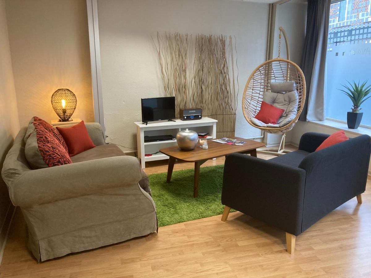 Gite D'Avalon Appartement 5 迪南 外观 照片