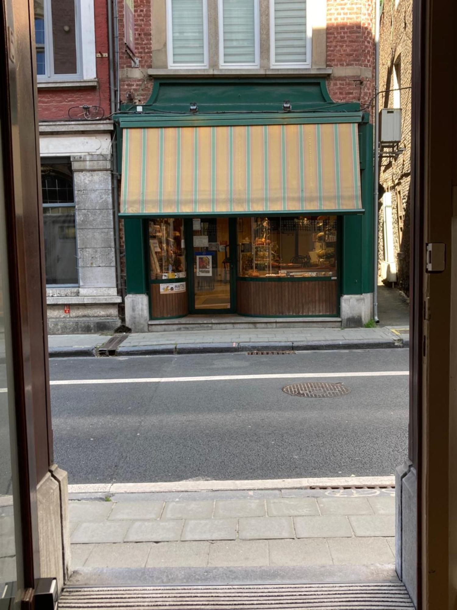 Gite D'Avalon Appartement 5 迪南 外观 照片